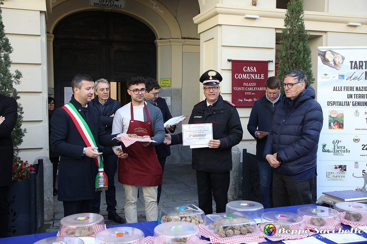VBS_7085 - Fiera dei Santi - 12.ma Fiera Nazionale del Tartufo.jpg